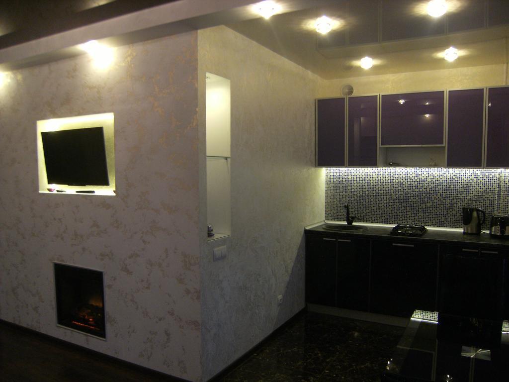 Kharkiv Center Apartment On Hoholya Str, Poetry Square Bagian luar foto