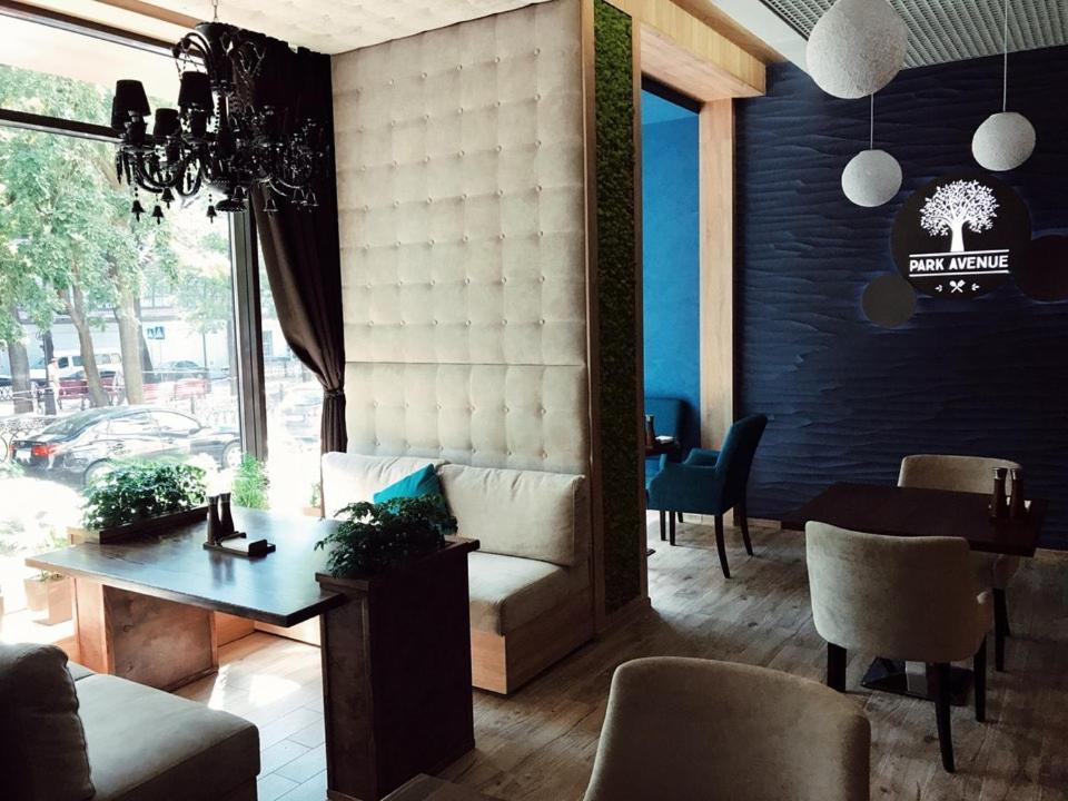 Kharkiv Center Apartment On Hoholya Str, Poetry Square Bagian luar foto